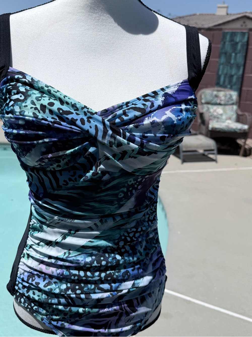 Pursuit w/Tummy Control Blue-Green Animal Print Ruched One Piece- NWT- Size 12 - Picture 1 of 14